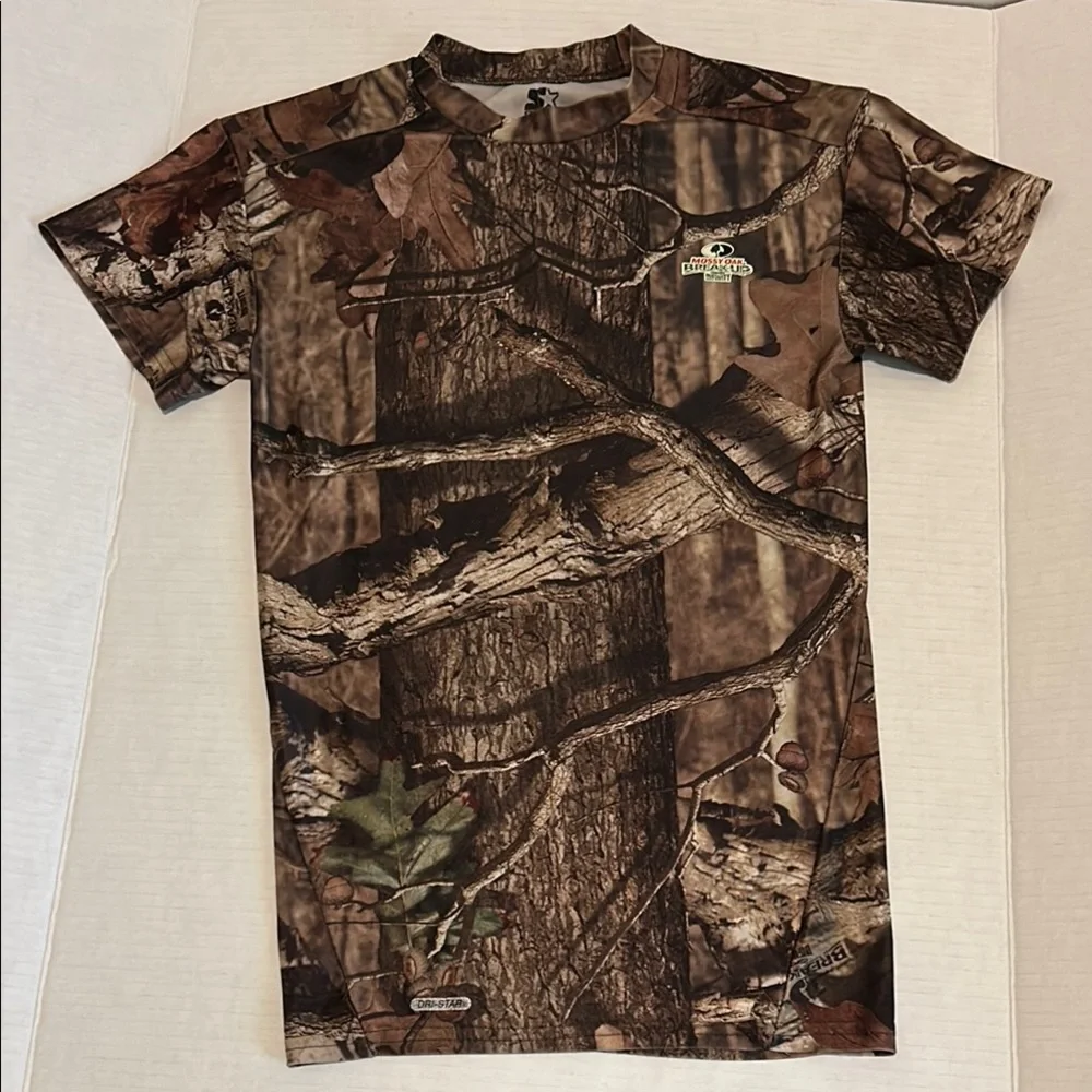 Mossy Oak INFINITY Fitted Camo T-Shirt Youth size Small